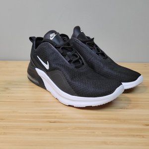 Nike Womens Air Max Motion 2 Black White Size 8.5